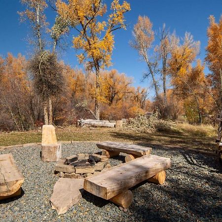 Riverfront Home With Bbq 2 Mi To Downtown Gunnison! Екстериор снимка