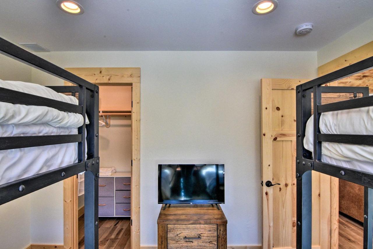 Riverfront Home With Bbq 2 Mi To Downtown Gunnison! Екстериор снимка